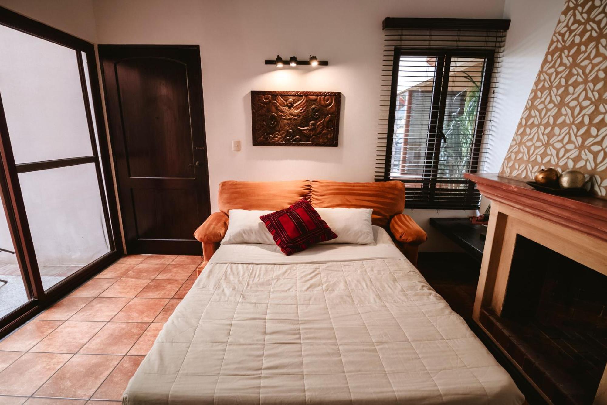 All Suite El Marques De Antigua Εξωτερικό φωτογραφία